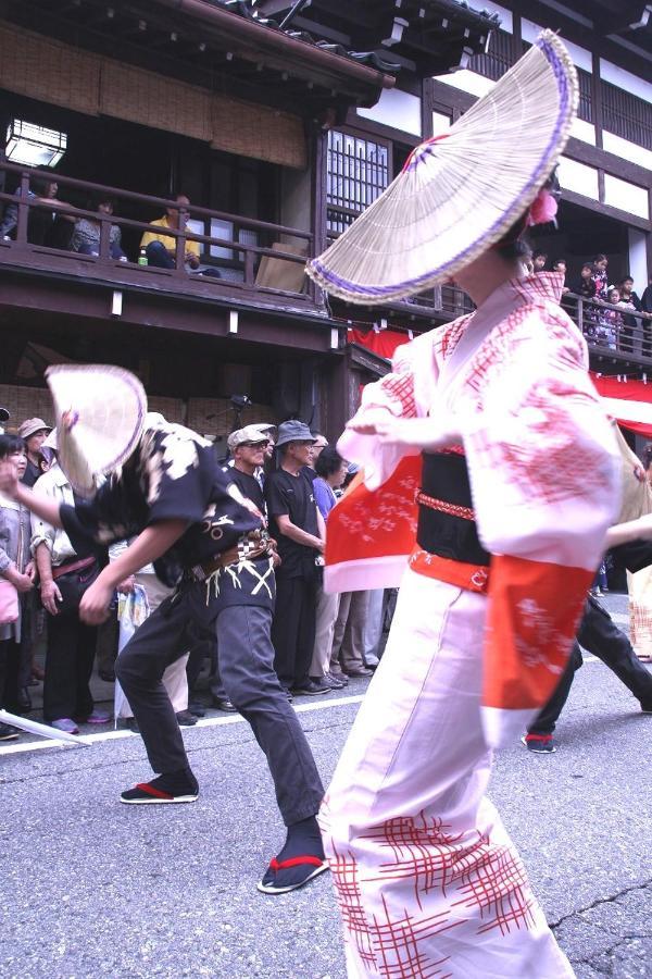 富山市民泊コスモスアパートメント エクステリア 写真